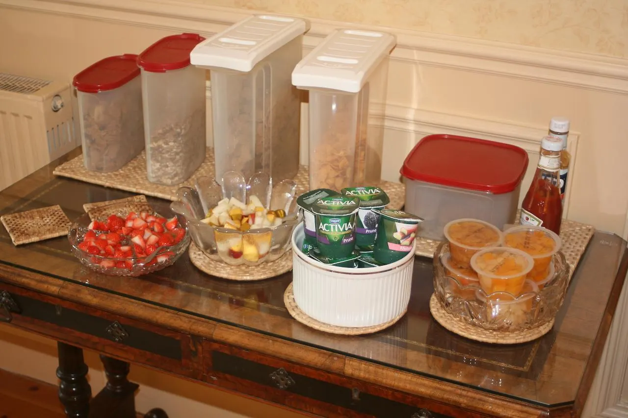 Bed & Breakfast The Heathers Guest House York