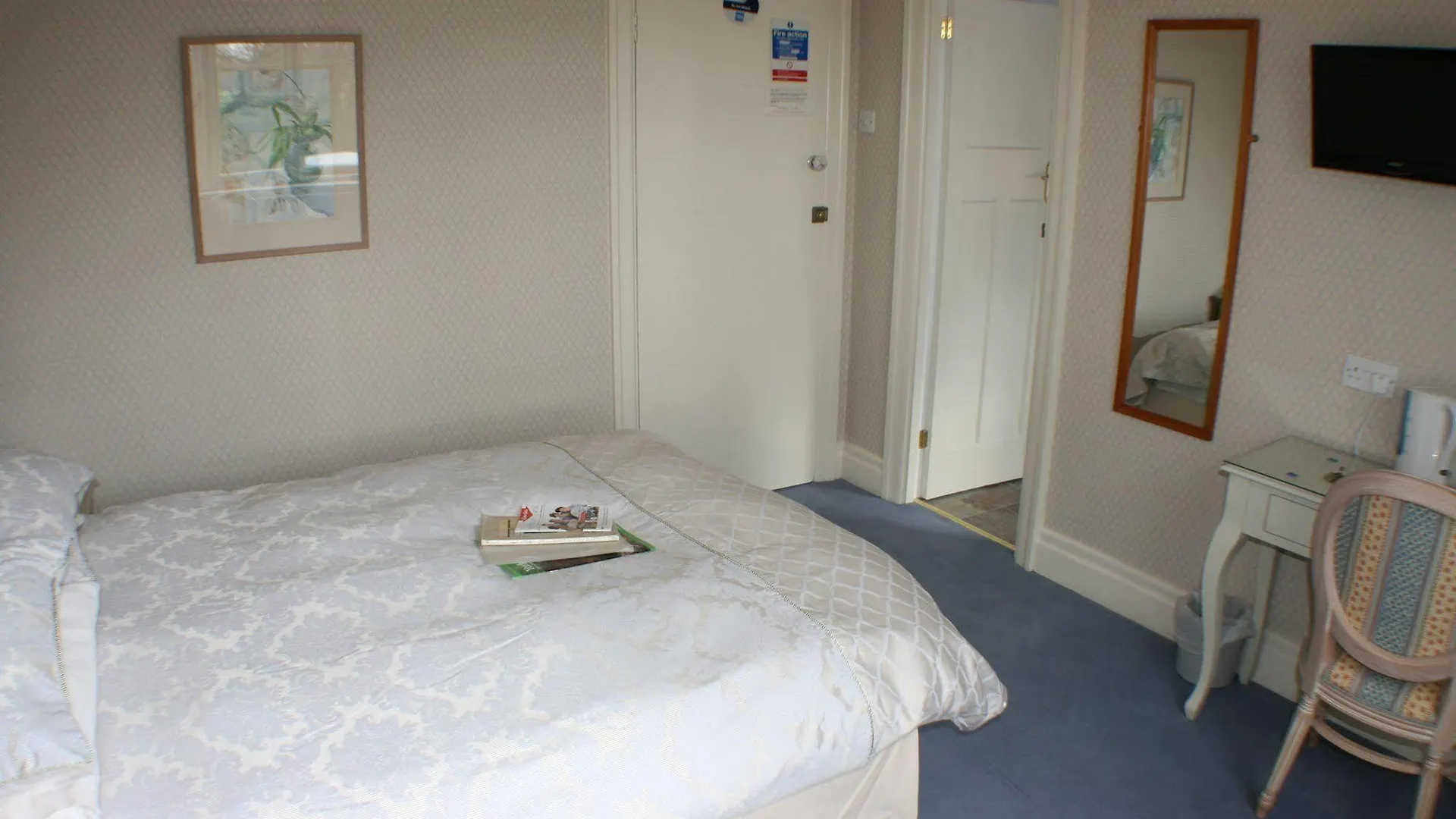 Bed & Breakfast The Heathers Guest House York